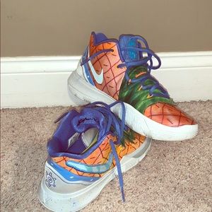 Kyrie 5 Basketball Shoes